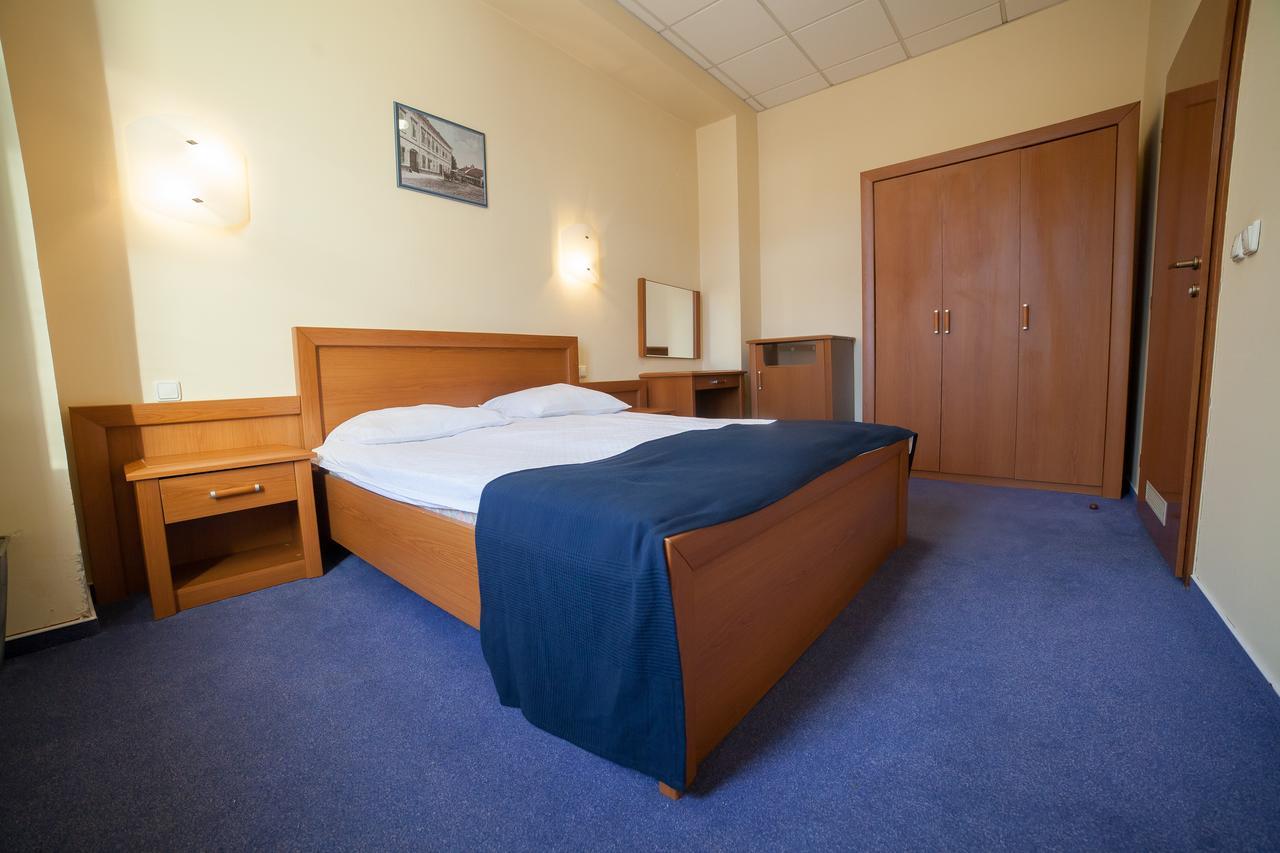 Hotel Pakrac Zewnętrze zdjęcie