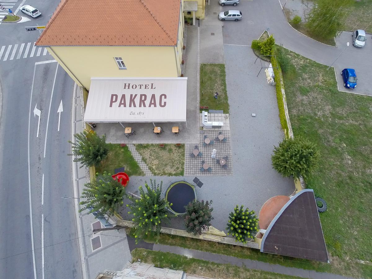 Hotel Pakrac Zewnętrze zdjęcie