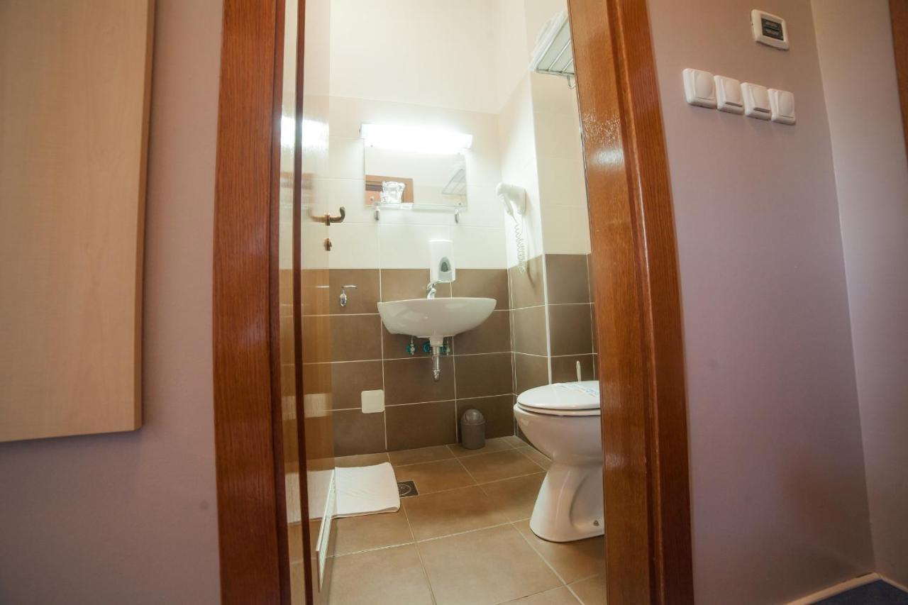 Hotel Pakrac Zewnętrze zdjęcie