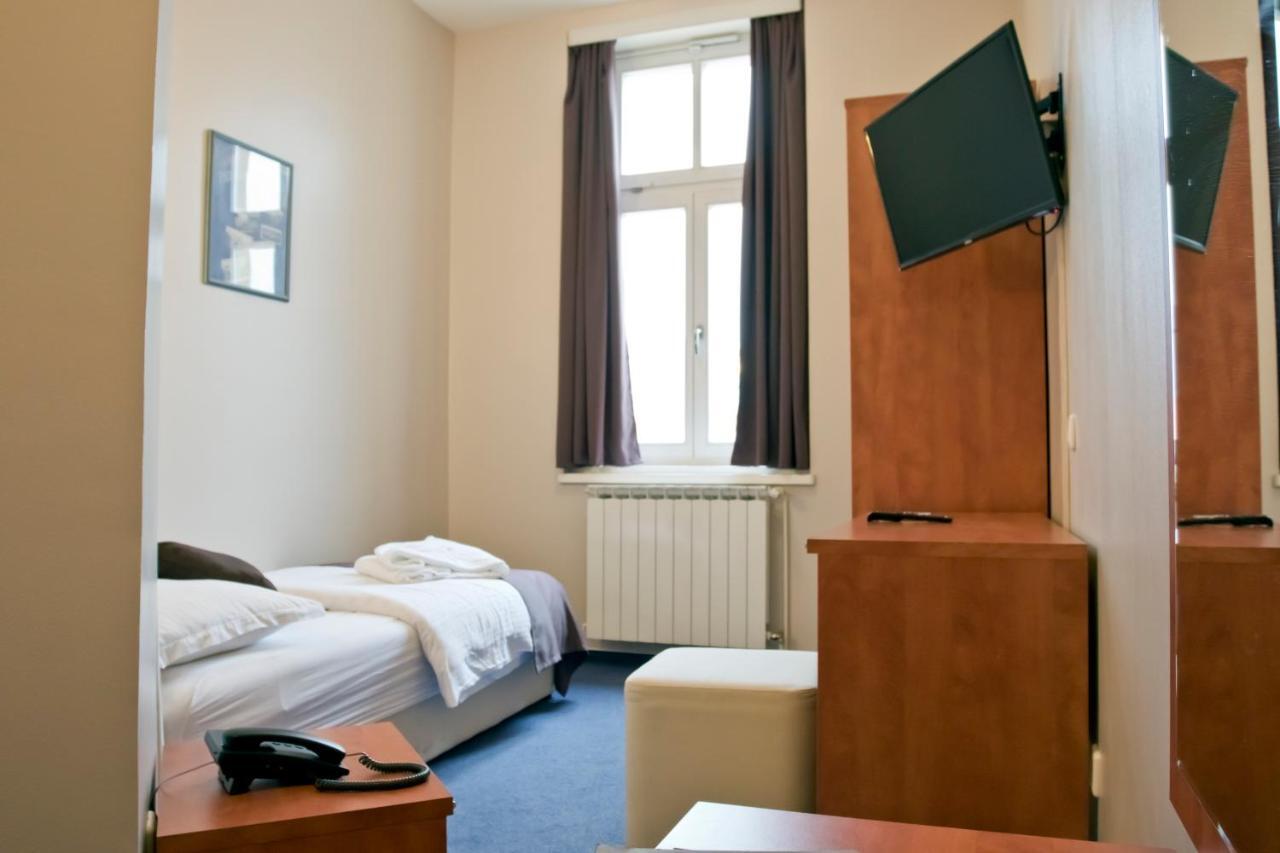 Hotel Pakrac Zewnętrze zdjęcie